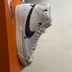 Nike Mid Blazer 77. Never been worn!!